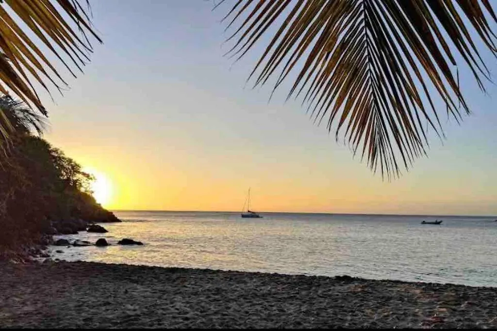 Hébergement de vacances Villa Petite Maison Petit-Anse Bouillante
