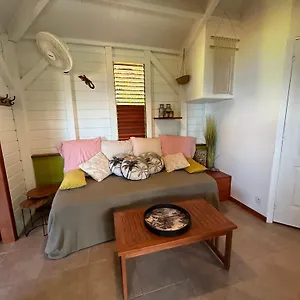 Bungalow, Les Fleurs Du Colibri Hébergement de vacances